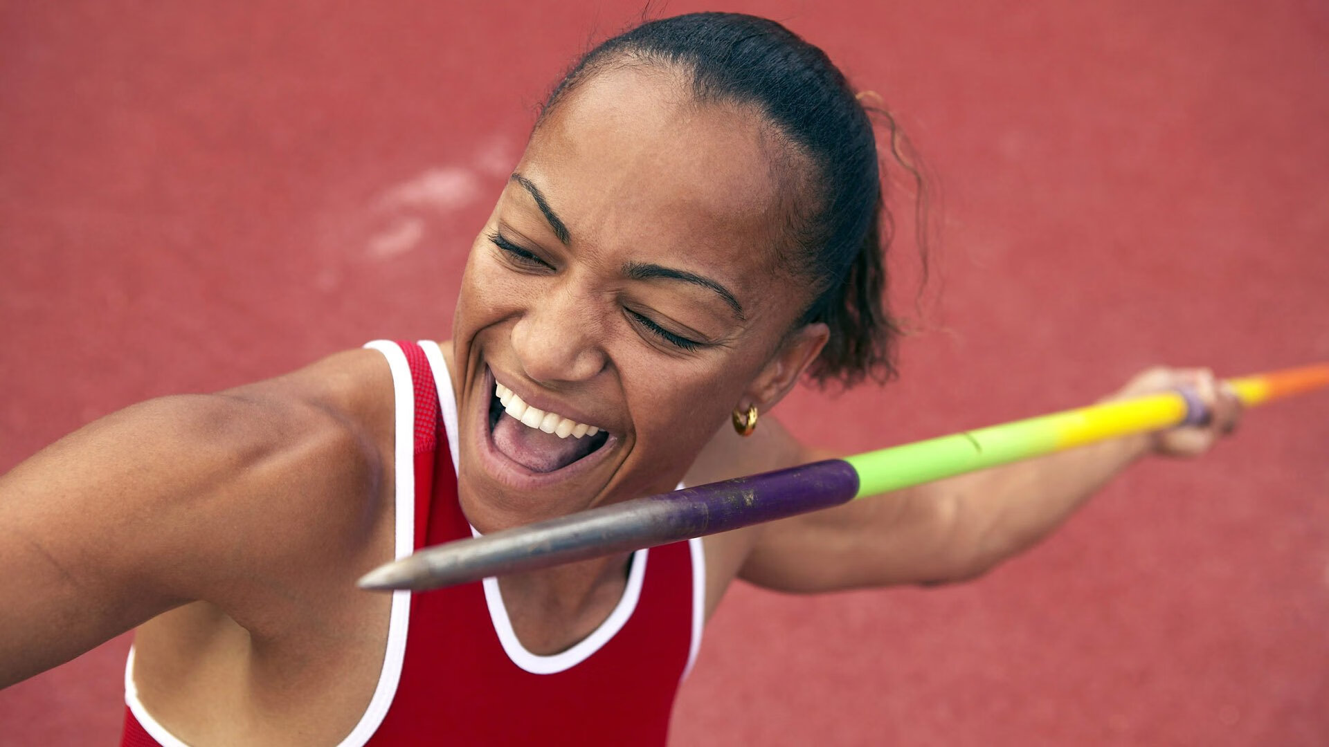 杜兰特重返赛场，大比分获胜首场状态出色，快船观众沸腾！观众掌声雷动