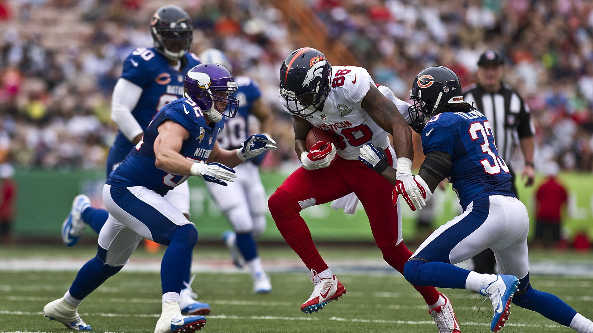 C罗与80激战德国队分钟，领先优势明显胜负难料！，梅西焦点对战赛场气氛高涨